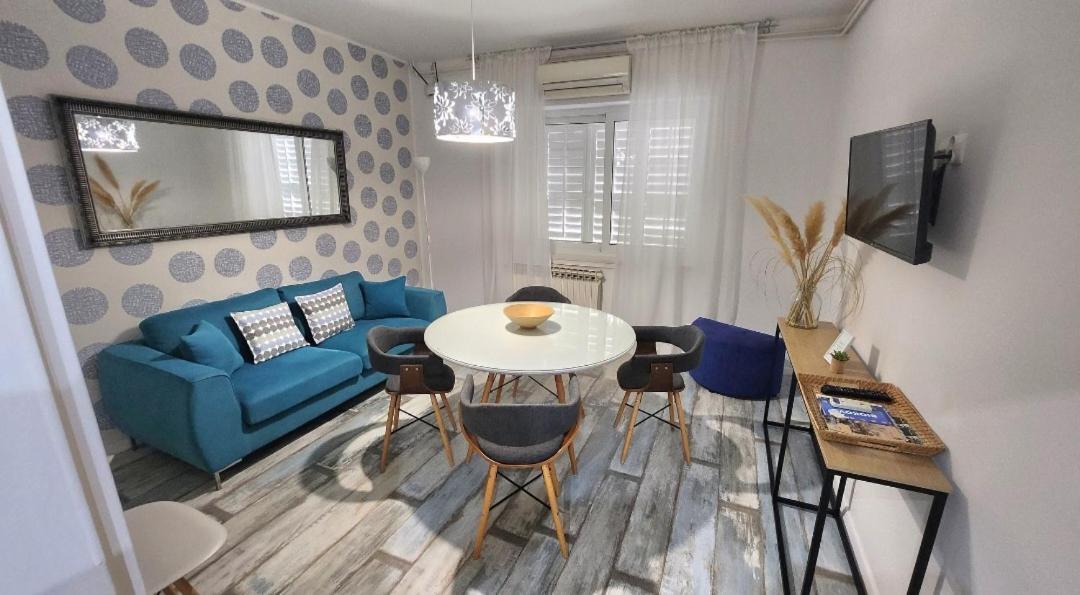 Apartments Ella マカルスカ 部屋 写真