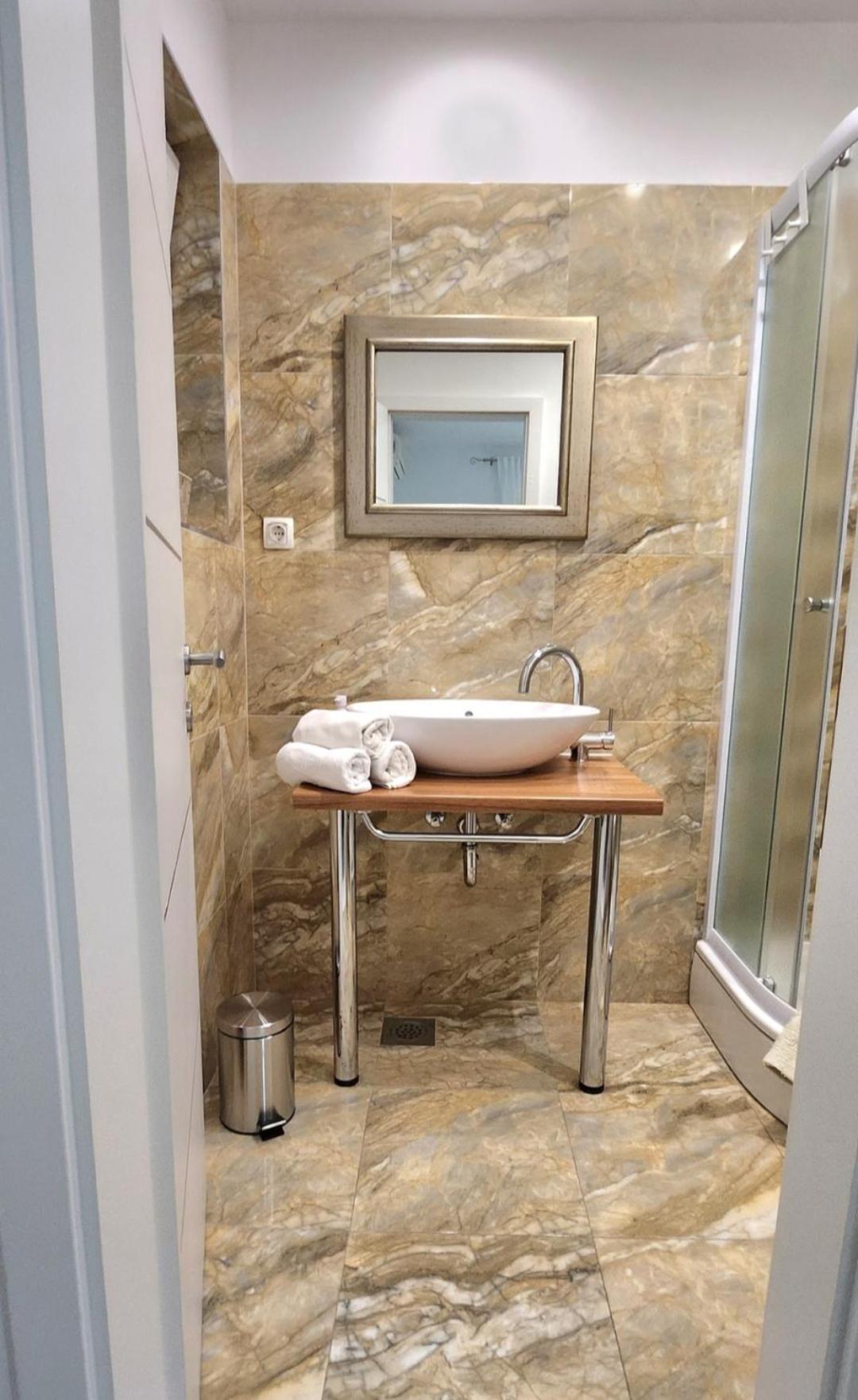 Apartments Ella マカルスカ 部屋 写真