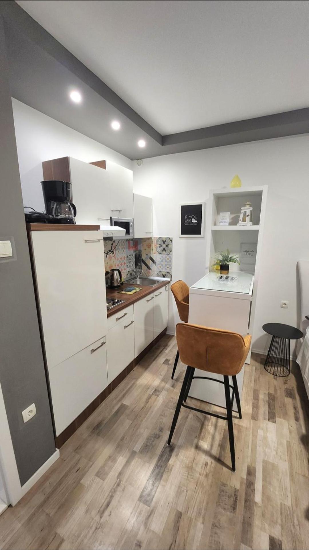 Apartments Ella マカルスカ 部屋 写真