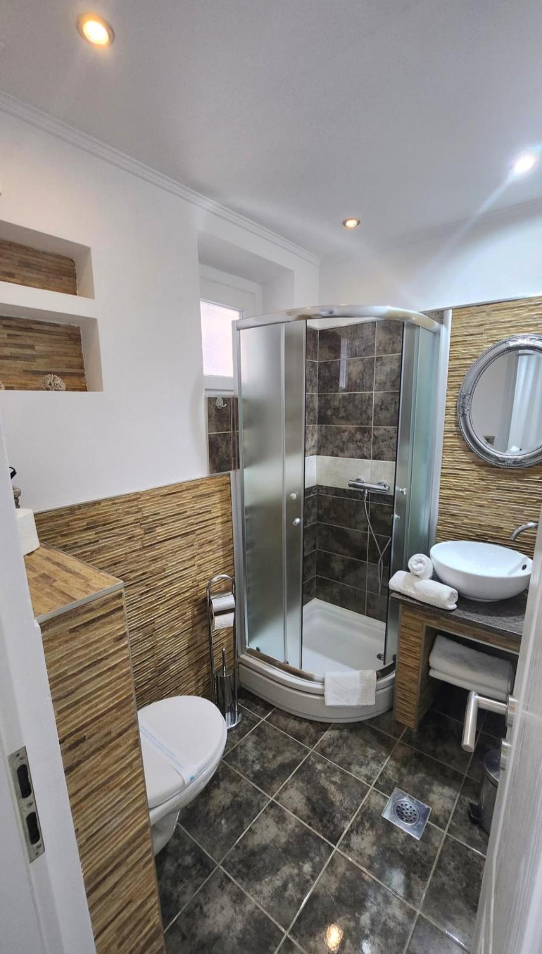 Apartments Ella マカルスカ 部屋 写真