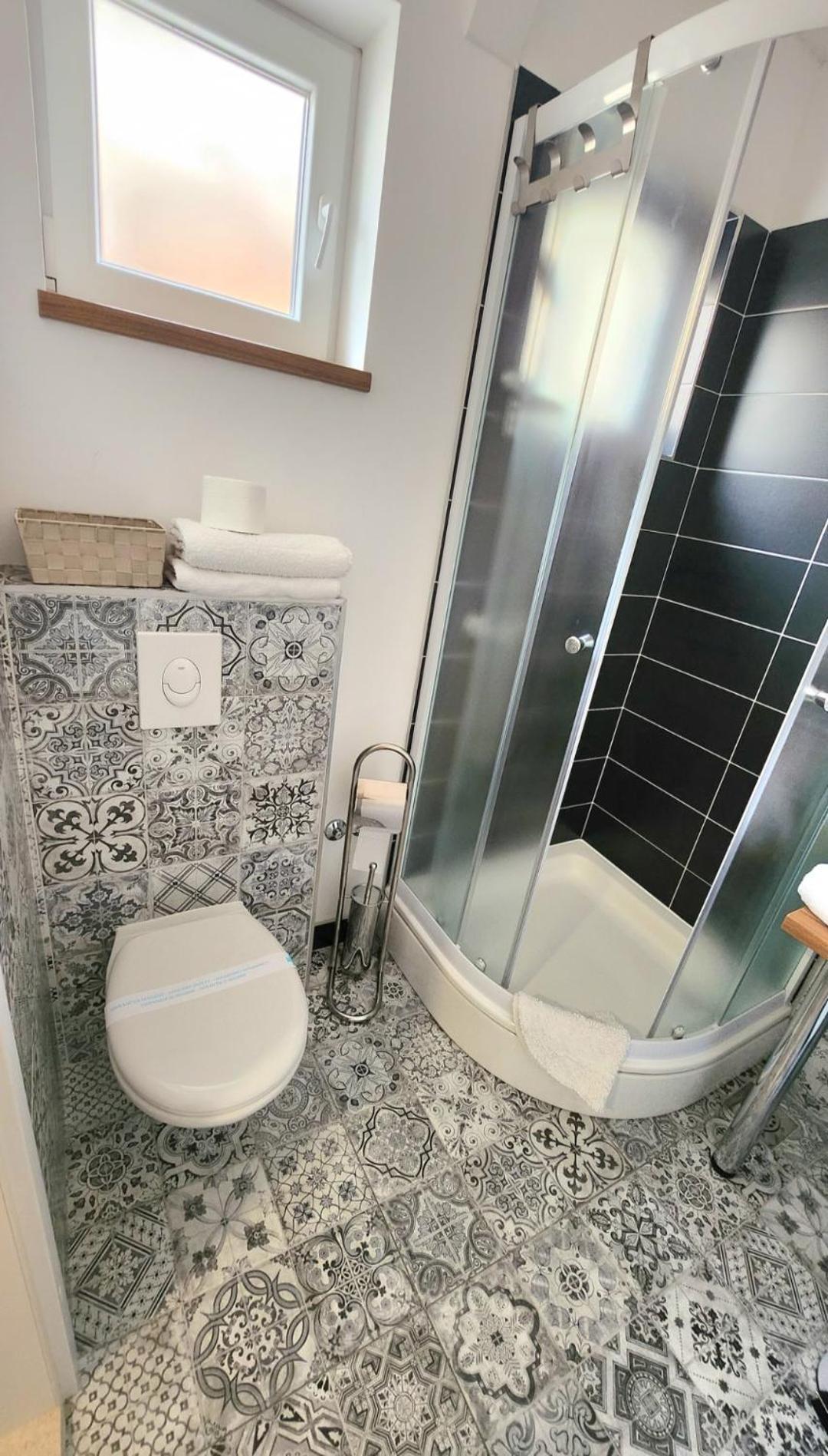Apartments Ella マカルスカ 部屋 写真